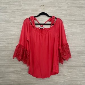 VaVa by Joy Han Cold Shoulder Top